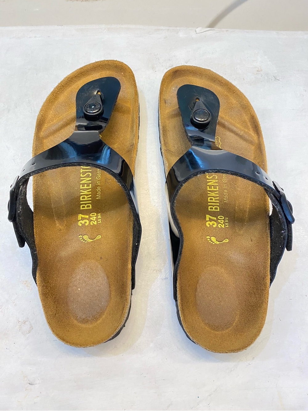 Birkenstock Gizeh Size 37, US Ladies Size 6,Men’s Size 5 great condition clean